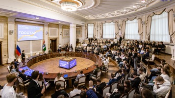 В рамках проекта «ГосСтарт.Диалог» студактив НГАСУ (Сибстрин) встретился с заместителем Губернатора Новосибирской области