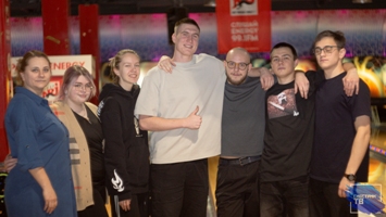 В НГАСУ (Сибстрин) прошел дружеский турнир по боулингу, посвященный Дню студента!