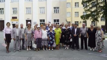 Наши выпускники: 1975-2025 - успешный профессиональный путь длиной в 50 лет