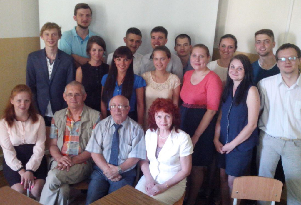 7 - Выпуск-2015 - последний выпуск инженеров.JPG